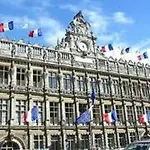 Le Bristol 2* فالنسيان