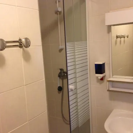 ル ブリストル 2* ヴァランシエンヌ