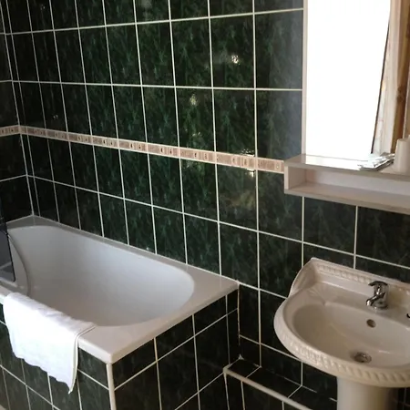 ル ブリストル 2*