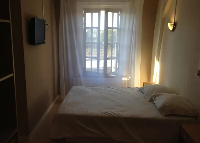 Le Bristol 2* Valenciennes